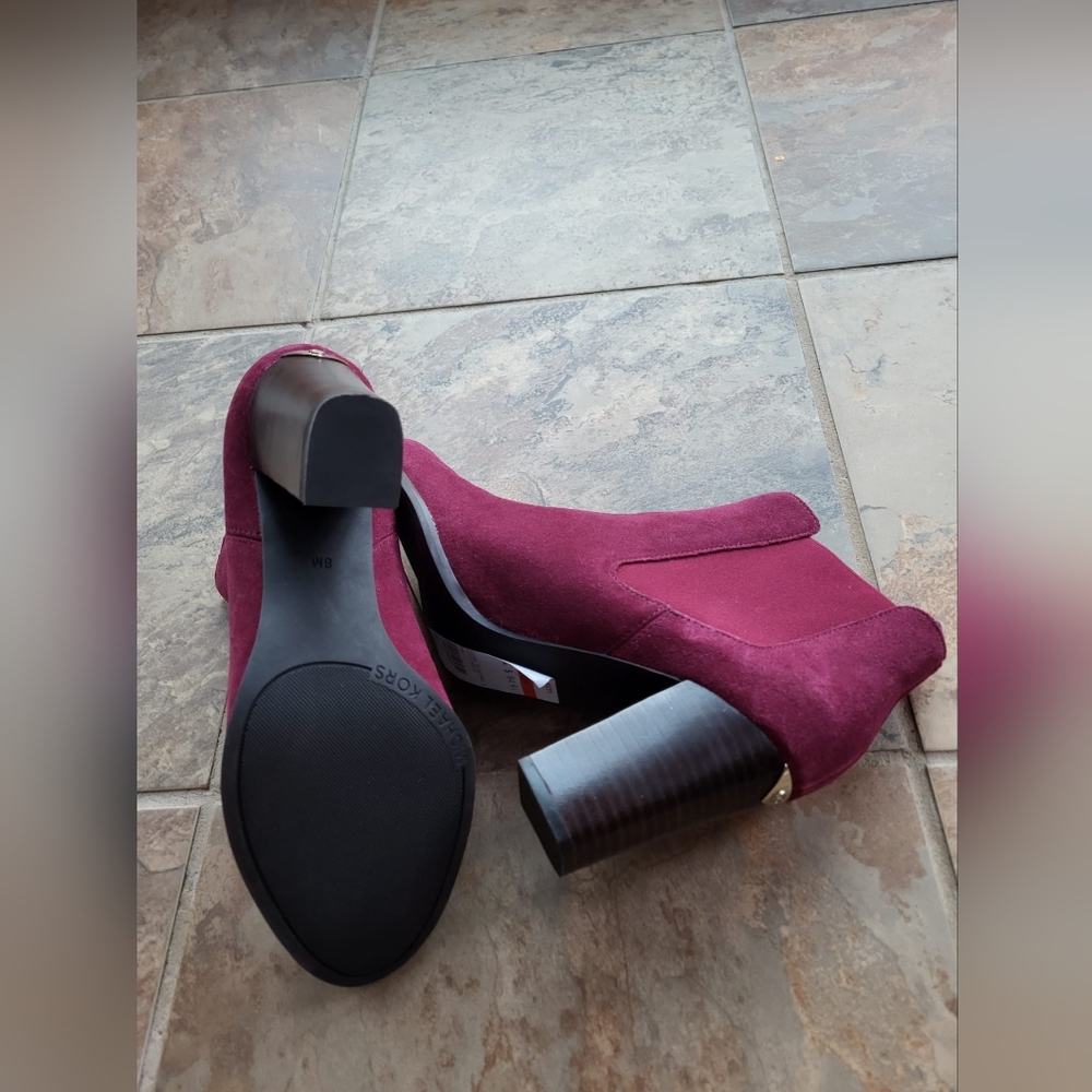 MK Michael Kors Women's Chelsea Boots Lottie Size 9.5 Dark Berry Suede - Picture 10 of 15
